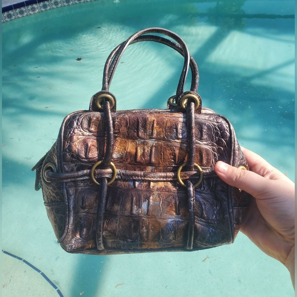 Gorgeous Vintage Sondra Roberts Handbag